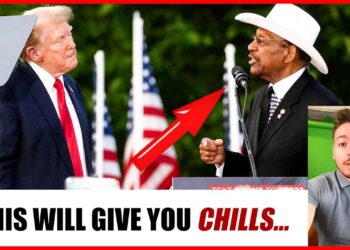 Hispanic democrat GRABS the mic from Trump, what happens next is unbelievable…