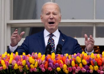 Dems appear to snub Biden on Easter