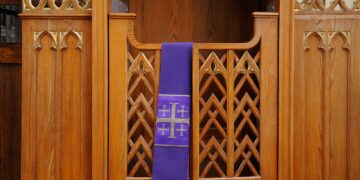Catholic Church to excommunicate priests for following WA law requiring child abuse confessions to be reported